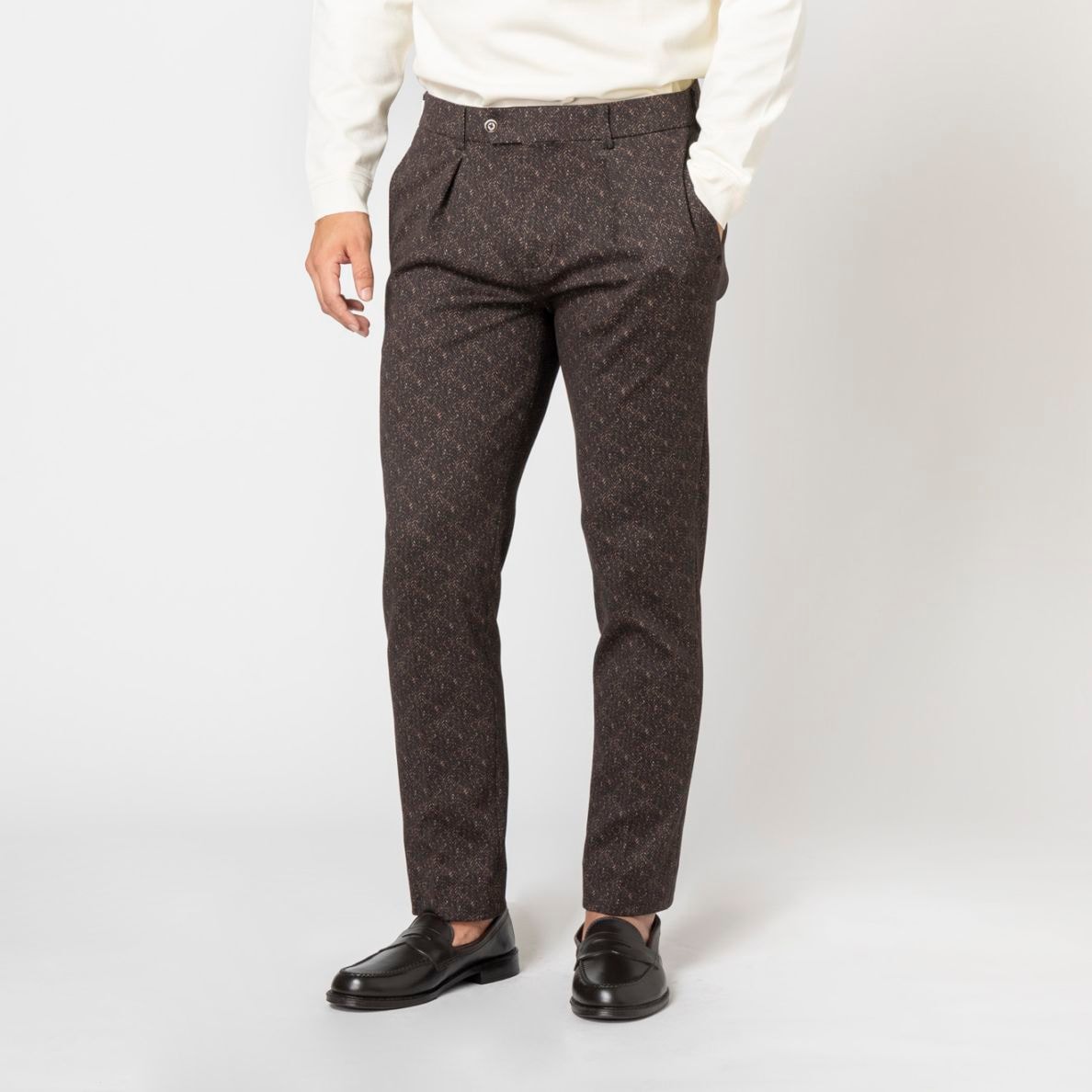 M（ｳｴｽﾄ82-84cm）