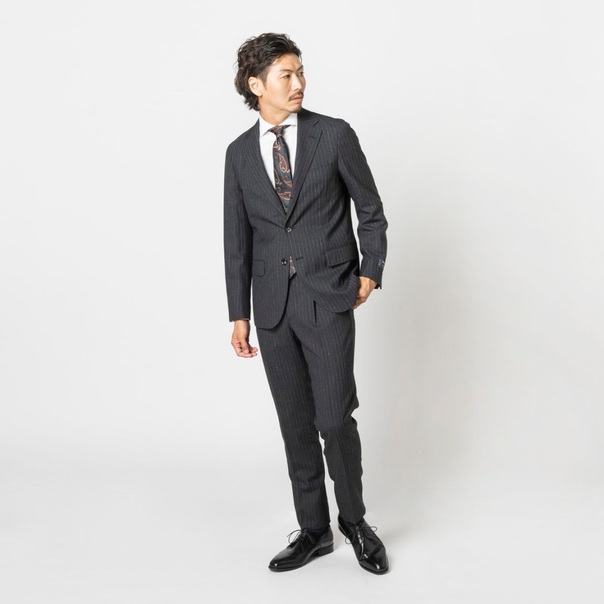 REDA レダ　スーツセットアップ　　ダブル 新作！REDA（レダ）スーツ！｜THE SUIT COMPANY THE SUIT