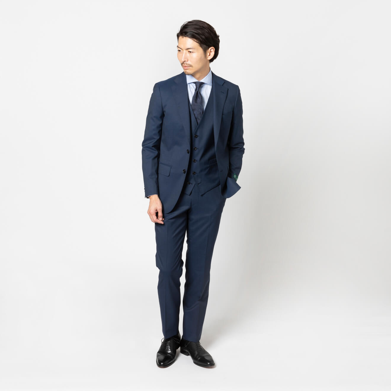 Y7新品未使用！希少リバーシブルベスト付き3ピーススーツ！上質な１着をこの機会に ≪入荷予定≫スリーピース/ リバーシブルベスト/ブルー/無地/春夏