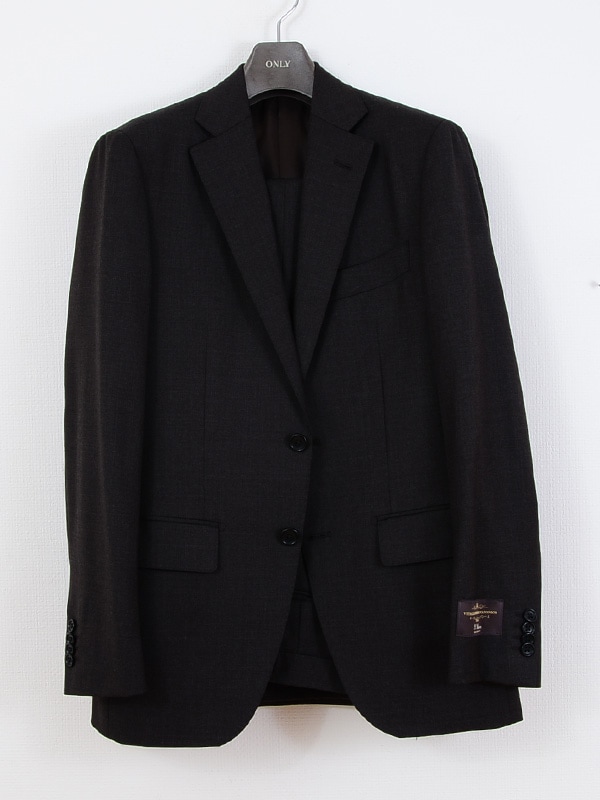 新品★定価8.5万 イタリア生地 カノニコ CANONICO Super110’s 新作 ウール毛100％ ブラックスーツ 92Y5 黒 無地 オールシーズン◆2729◆