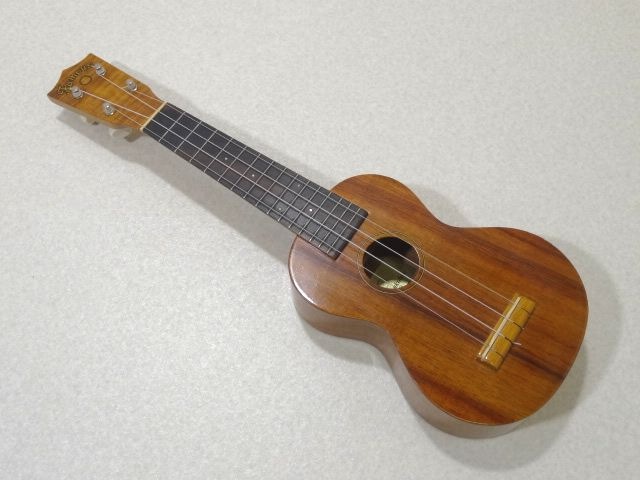 Famous 悪かっ ウクレレ FU-200 フェイマスウクレレ