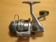 SHIMANO シマノ HOLIDAY SPIN 1000 スピニング リール 3号