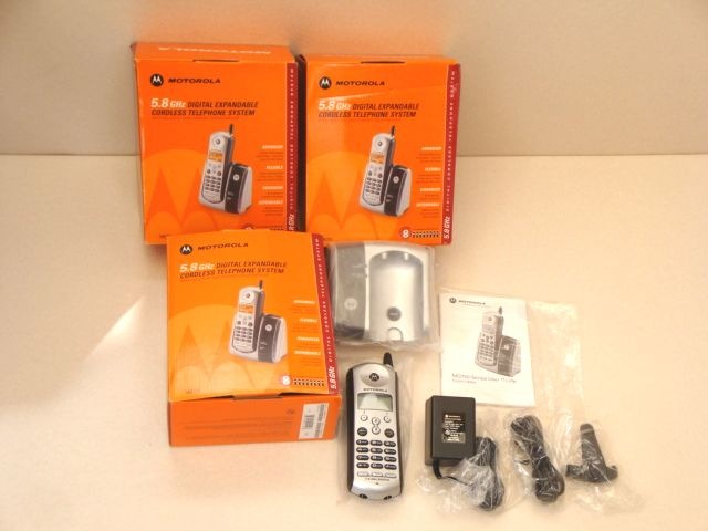 MOTOROLA ��ȥ����� 5.8Ghz �ǥ����� �����ɥ쥹 ���õ� MD751 3�楻�å�