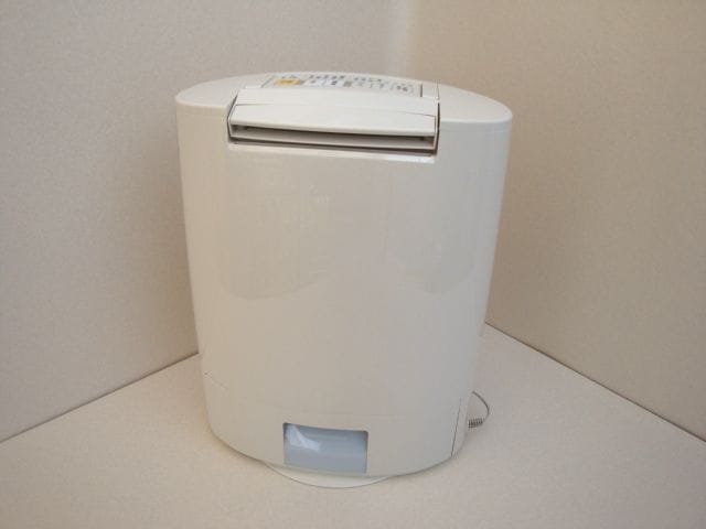 【YU216】National ナショナル デシカント方式除湿乾燥機 F-YZA60 洗濯物 消臭 脱臭 梅雨 湿気 結露 除湿乾燥機 National F-YZD60 概要 デシカント方式除湿乾燥機 F-YZD60