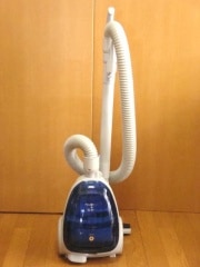 佐賀発♪ 昭和レトロ Toshiba 東芝クリーナー 掃除機 VC-62VE