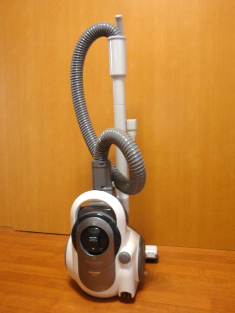 SHARP シャープ EC-CT11-S サイクロン掃除機 2010年製