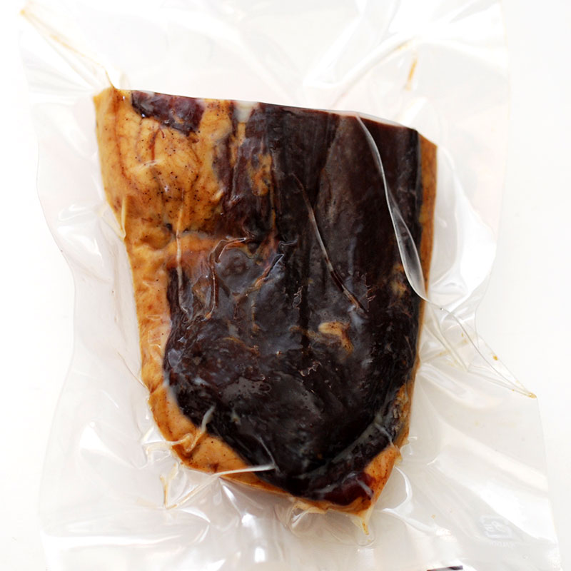 鴨スモーク（ブロック）　約125g　冷蔵　Magret de canard fume 鴨胸肉の燻製品