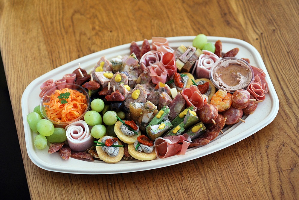 オードブル ※店頭引渡しのみの商品です。ご来店日時を備考欄にご記入ください。2営業日前までにご予約ください。