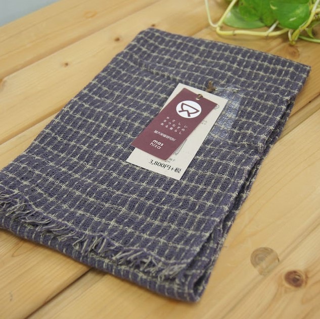 夏ストール! 天然UVカット 手紡ぎストール ドビー格子 紫 男女兼用