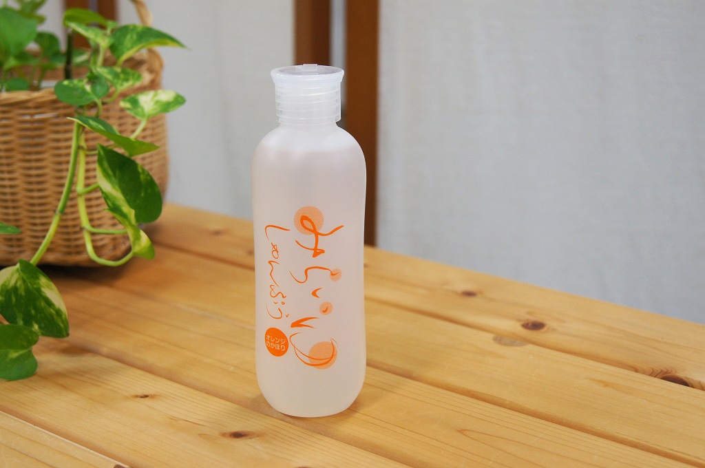 スクワラン配合 アミノ酸石けんシャンプー 心が安らぐ 地肌に優しい 『みらいゆ しゃんぷぅ』 200mLボトル