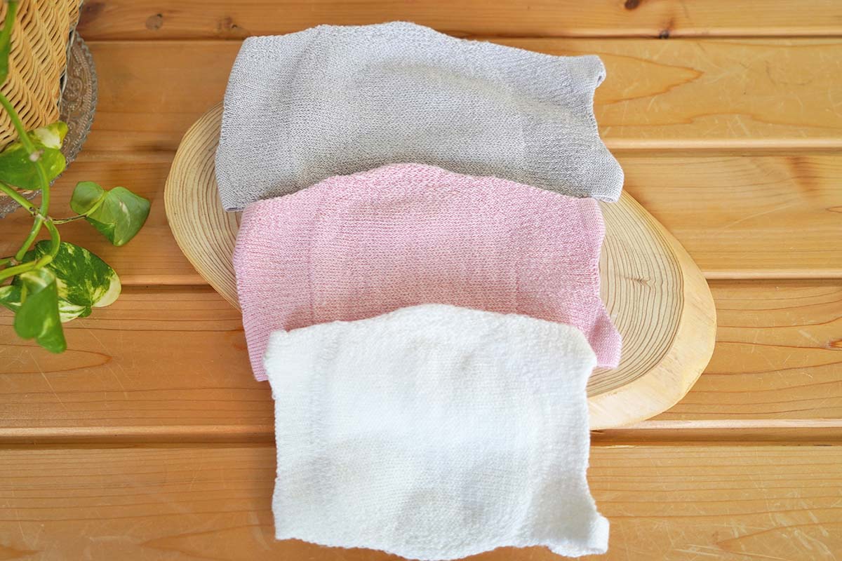 ただいま半額！ 肌にも耳にもやさしい マスク 天然素材 成人男性 絹 綿 無縫製 痛くない Lサイズ