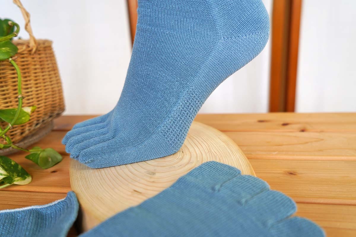 さっぱり快適5本指 絹+綿 天然素材 絹木綿 ゴムなし Lサイズ