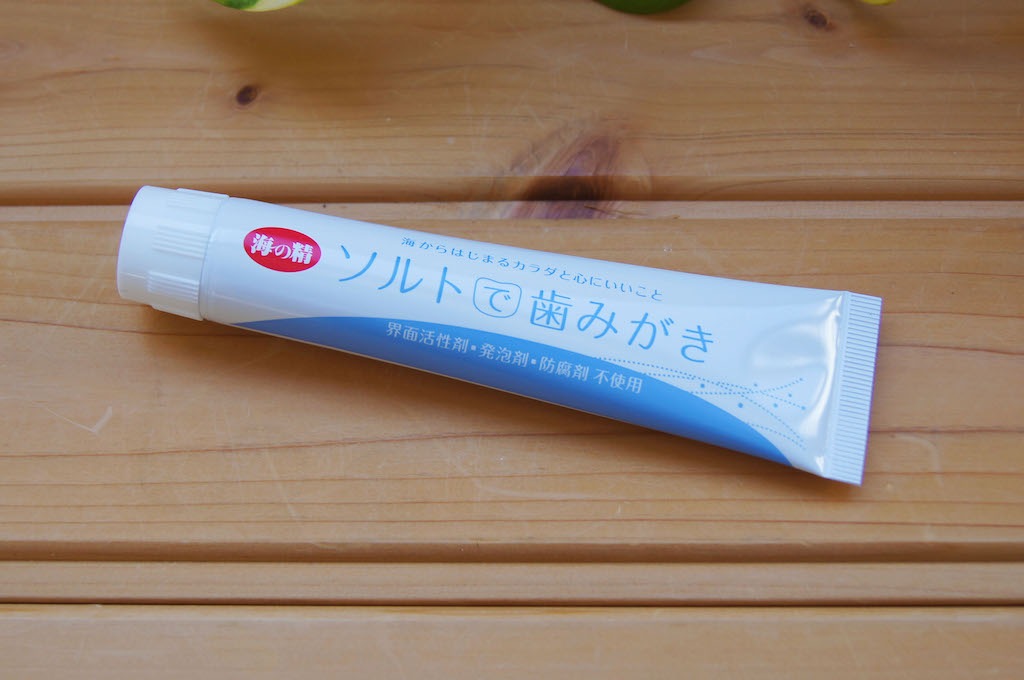 海の精 ソルトで歯みがき 塩ねりタイプで後味さっぱり。
