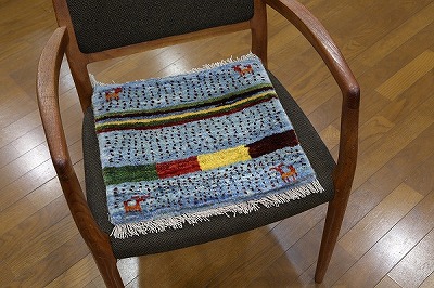 座布団風ギャッベ 28529 【原産地】