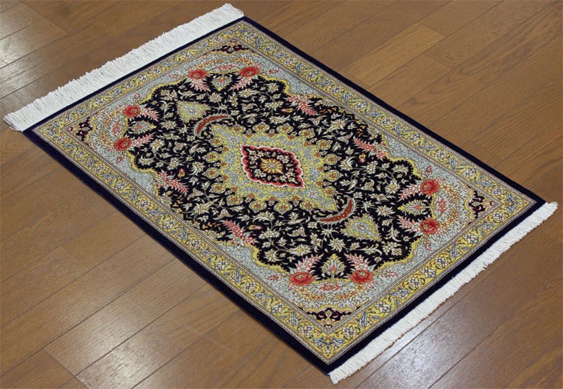 フロアー向きシルク絨毯 16753 【原産地】イラン　クム