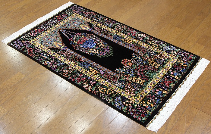 壁掛け向きシルク絨毯 26473 【原産地】イラン　クム