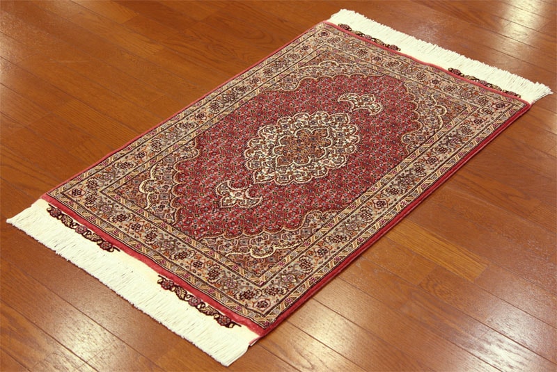 フロアー向きウール絨毯 25226 【原産地】イラン・タブリ－ズ