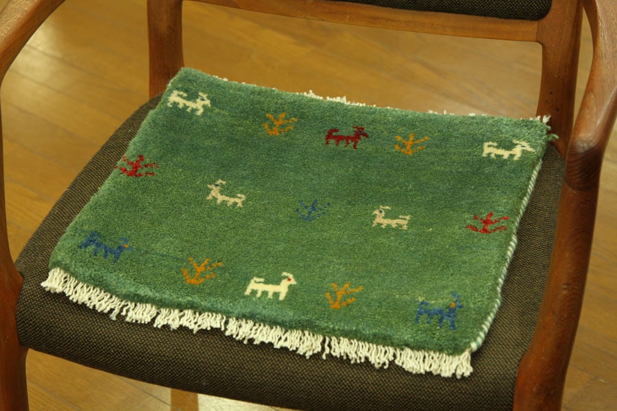 座布団風ギャッベ 25976 【原産地】イラン　シラーズ