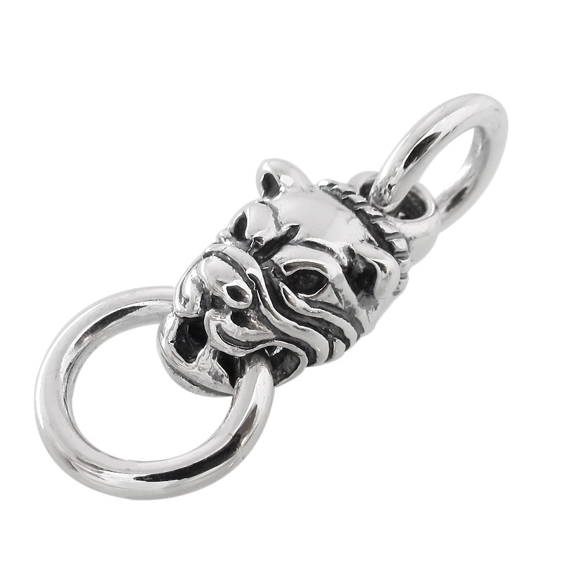 MEDIUM PITBULL WITH RING