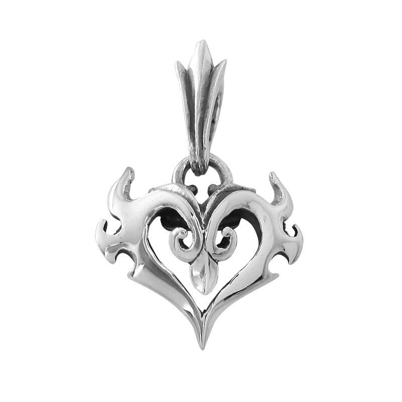 HEART PENDANT