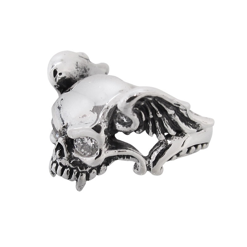 SMALL WINGED VAMPIRE SKULL WITH CZ