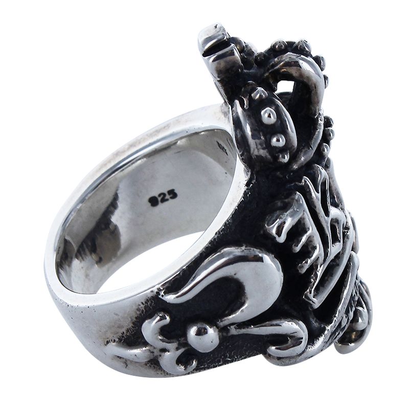 KING CROWN RING