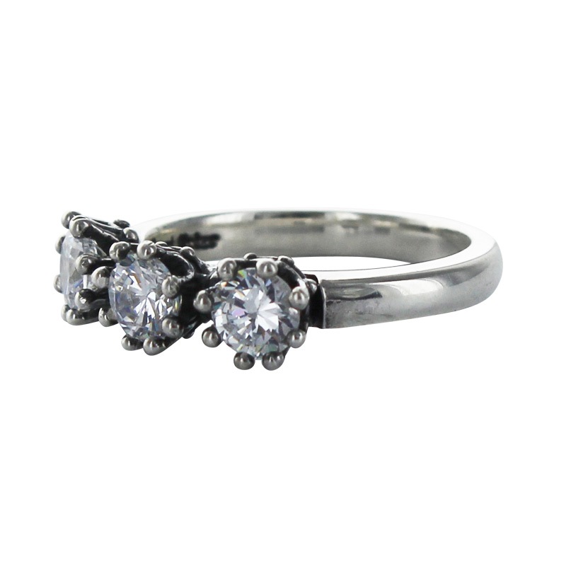 THREE TINY CROWN WITH CZ