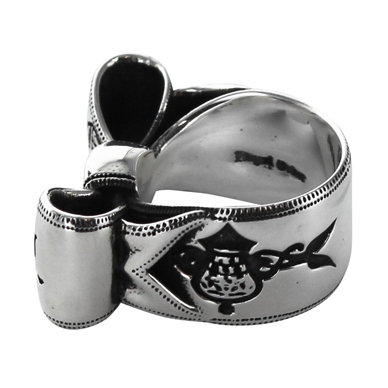LOGO ENGRAVED RIBBON BOW