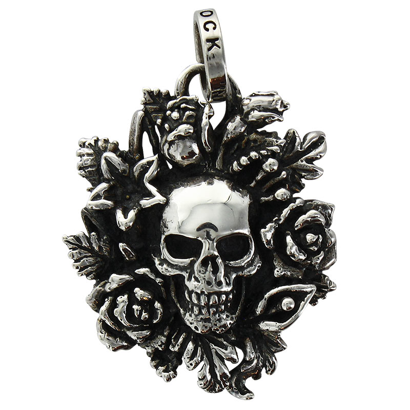 NEW SKULL PENDANT