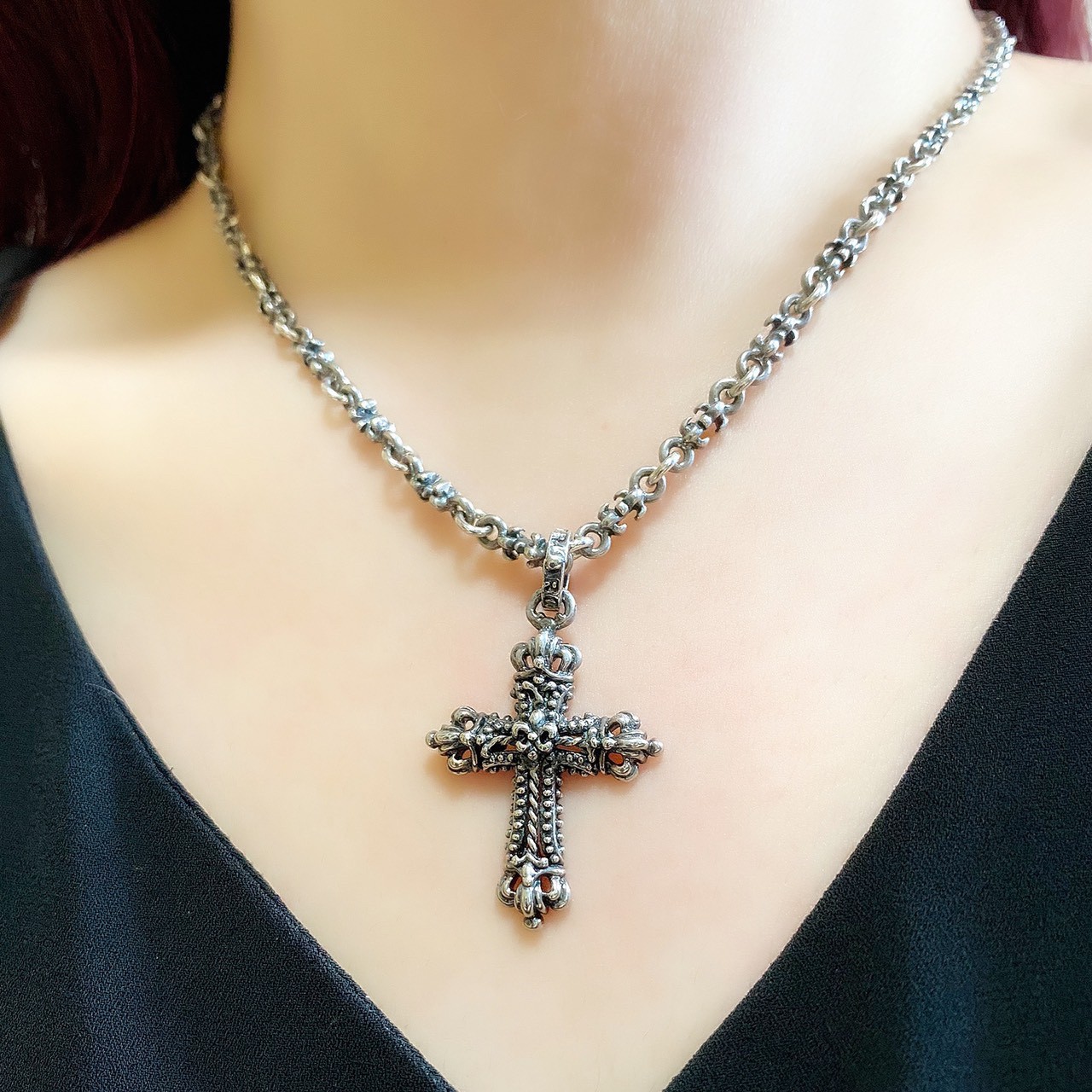 SMALL CORONATION CROSS WITH CROWNS & FDL