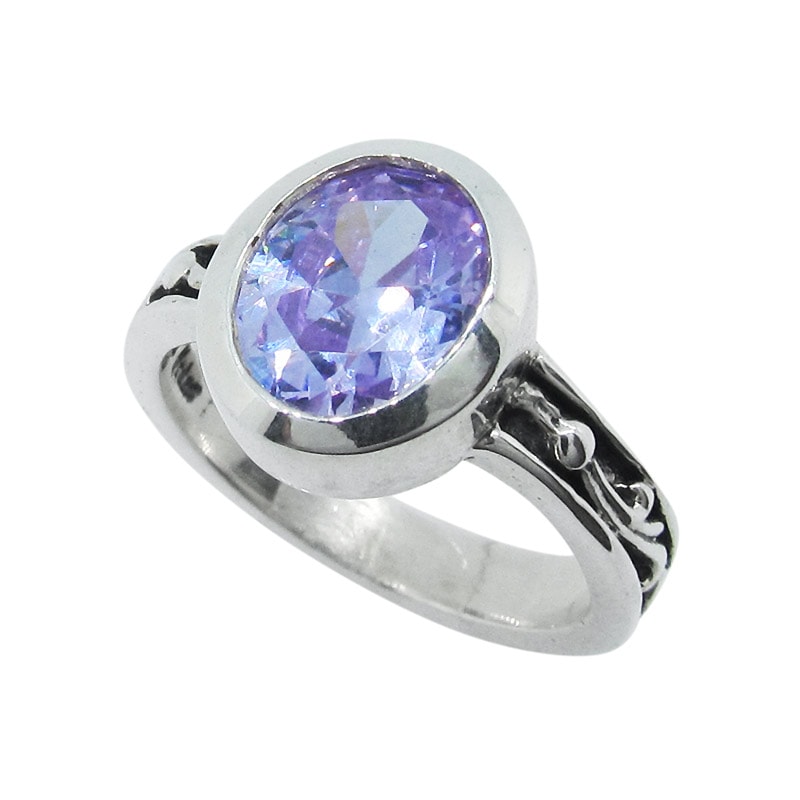 OVATE CRYSTAL WITH VERONETTE BAND