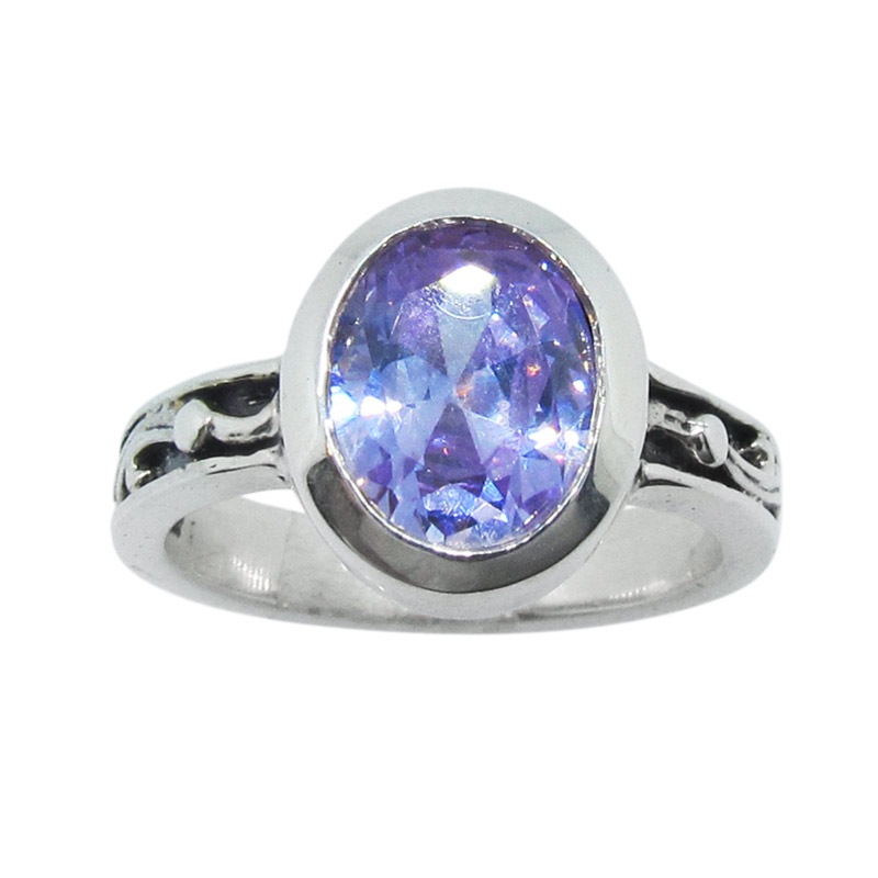 OVATE CRYSTAL WITH VERONETTE BAND
