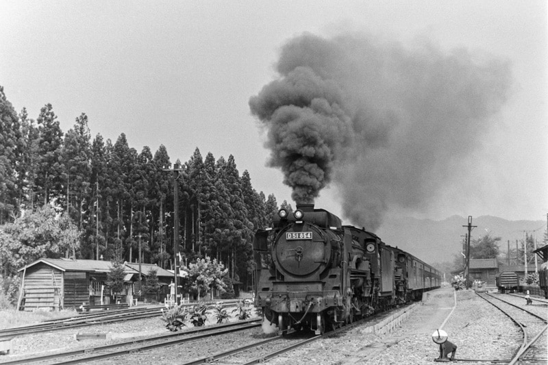 躍進 第二巻 東北2-関西 昭和40年代の鉄道【ブルーレイ】｜ビコム