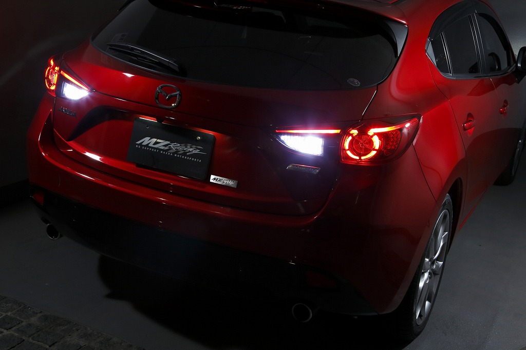 MZRacing Store - MZRacing BMアクセラスポーツ用ディフュージョン