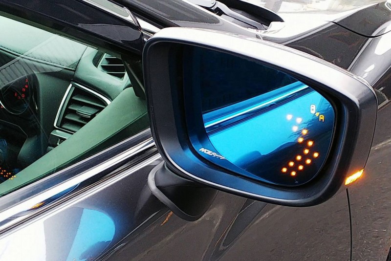 MZRacing�ޥ���ե��󥯥����LED�֥롼�ߥ顼����ATENZA/AXELA/DEMIO