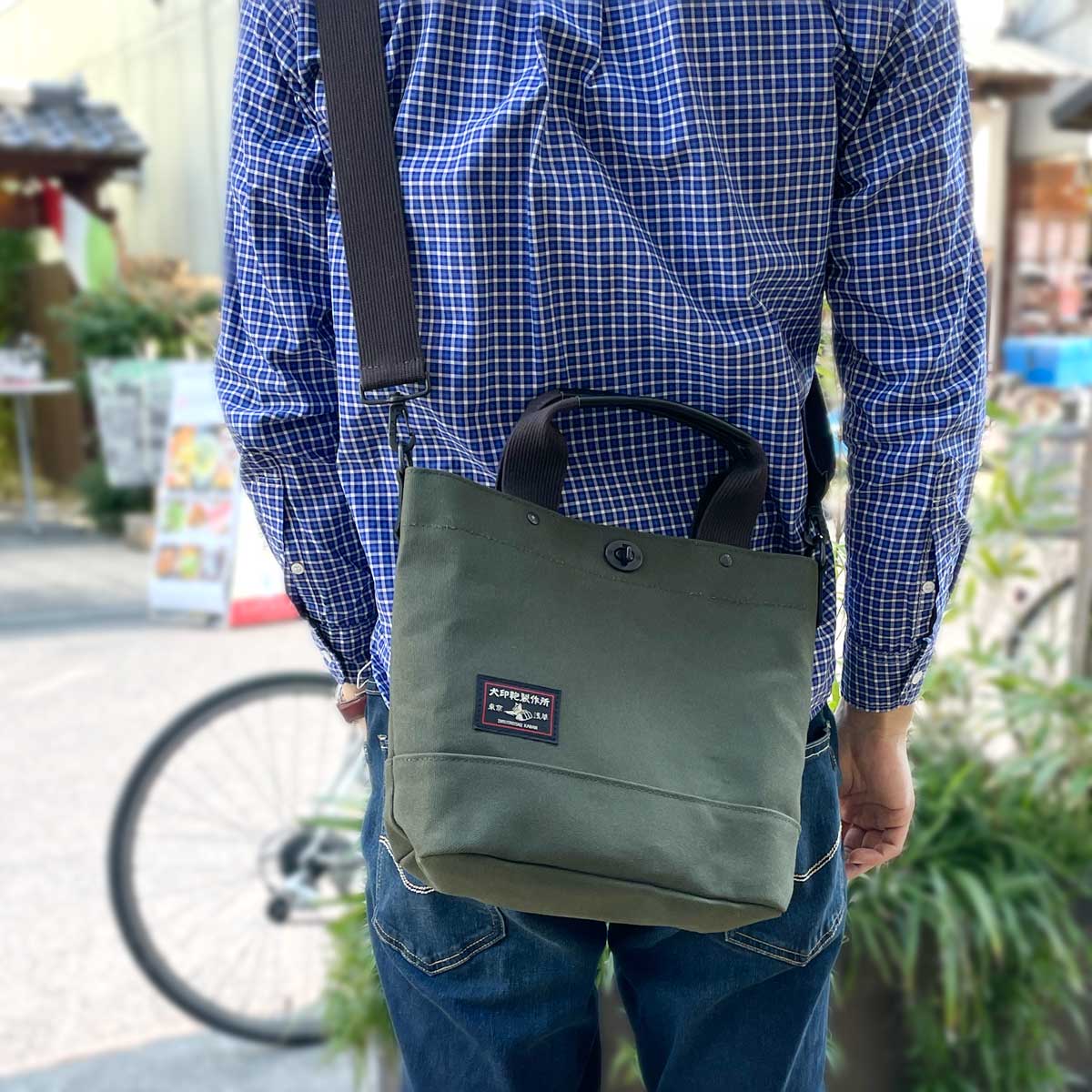 犬印鞄製作所 トートバッグ ビジネスバッグ 帆布 カーキ 2way 再入荷】黒犬印純綿6号帆布2ウェイコンビトート(SS) | トート