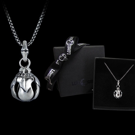 ポッド ペンダント (XS) ＆ キスアンドフロー ボックス チェーン (XS) ギフトセット