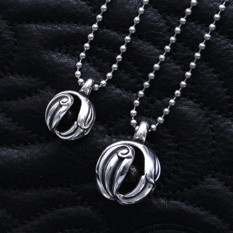 オーラ ポッド ペンダント