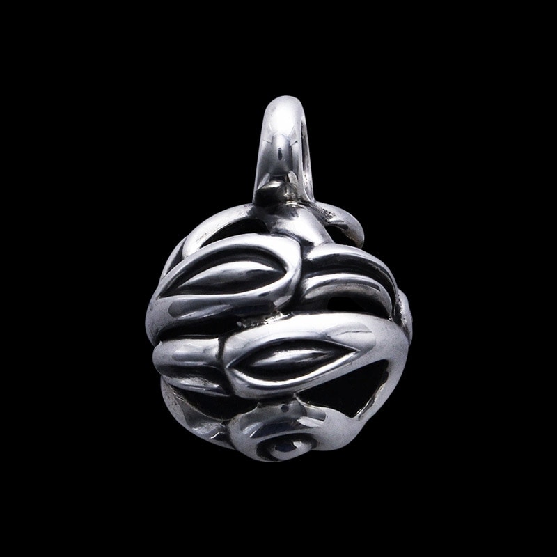 トロワ ポッド ペンダント