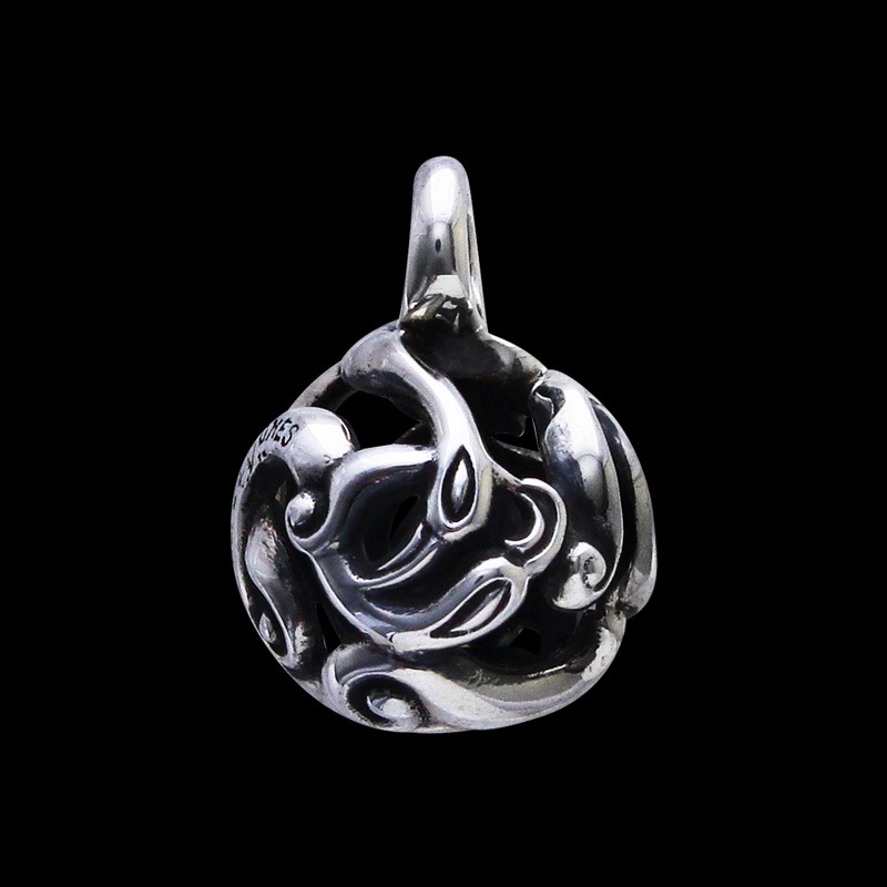 ラブ ポッド ペンダント