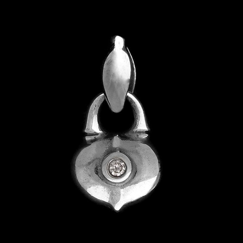 ハート ロック ペンダント ウィズ ダイヤモンド