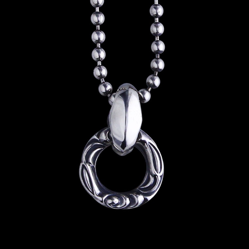 リンクド クレーン リング ペンダント