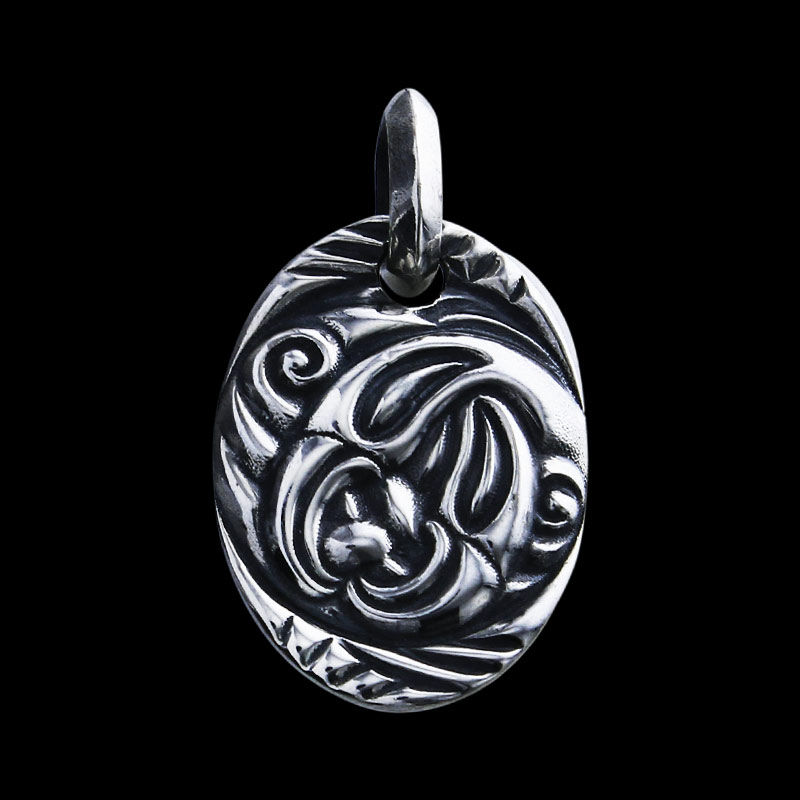 オーバル ネスト ペンダント