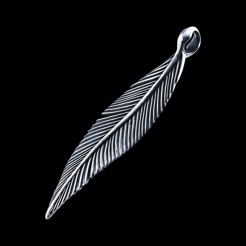 フェザー ペンダント