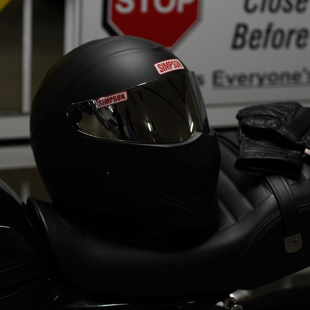 SIMPSONヘルメット公認オンラインストア