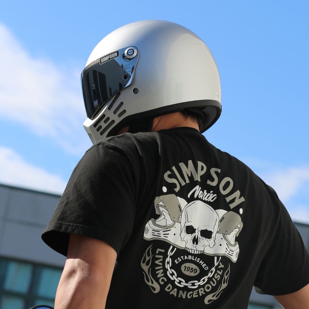 SIMPSON M30 シルバー