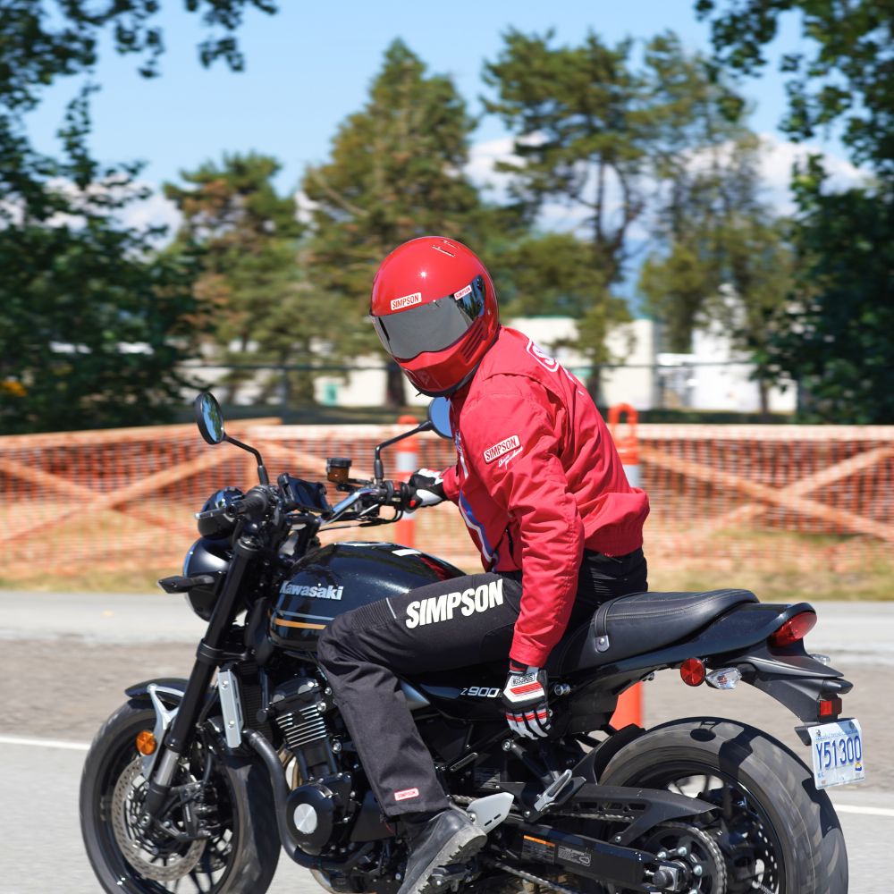 SIMPSONヘルメット公認オンラインストア