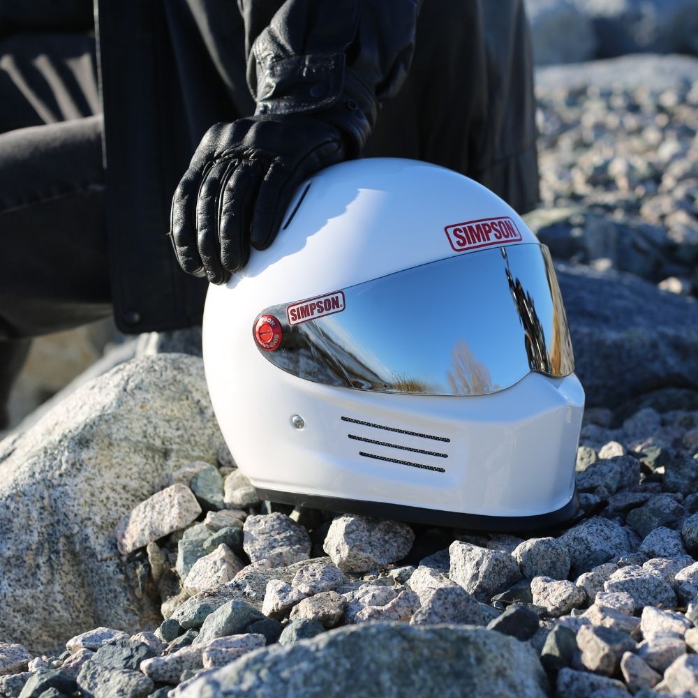 SIMPSONヘルメット公認オンラインストア