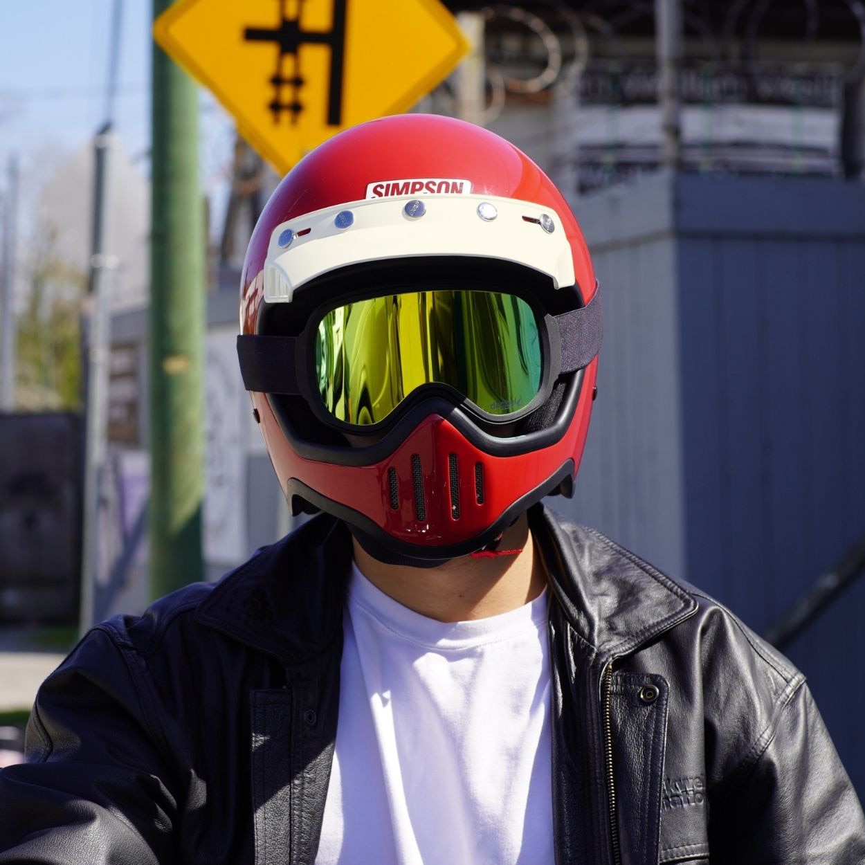 SIMPSON M50 レッド｜SIMPSONヘルメット公認オンラインストア