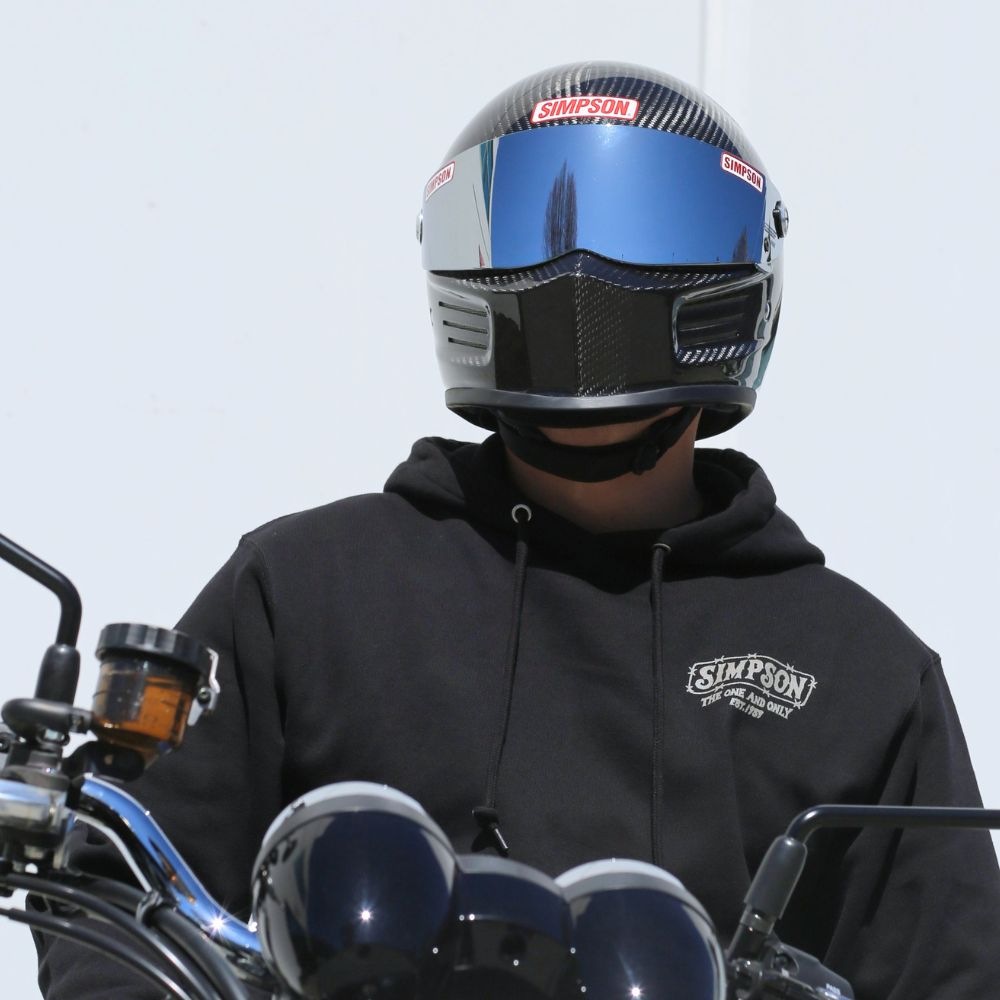 SIMPSON BANDIT Pro カーボン